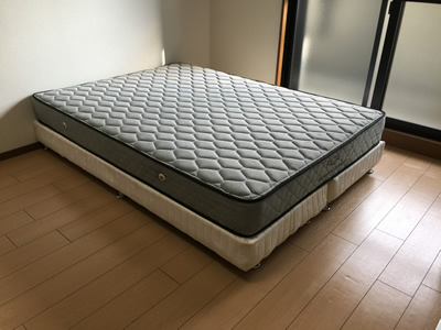 ダブルベッドボトムタイプの引越し画像